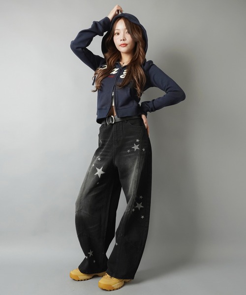 SPINNS(スピンズ)の「今っぽ☆“タイト×ショート丈”美シルエットパーカー(パーカー・レディース・杢グレー/ネイビー/ピンク/ブラック/グレー系その他・ONESIZE)」の12枚目の写真