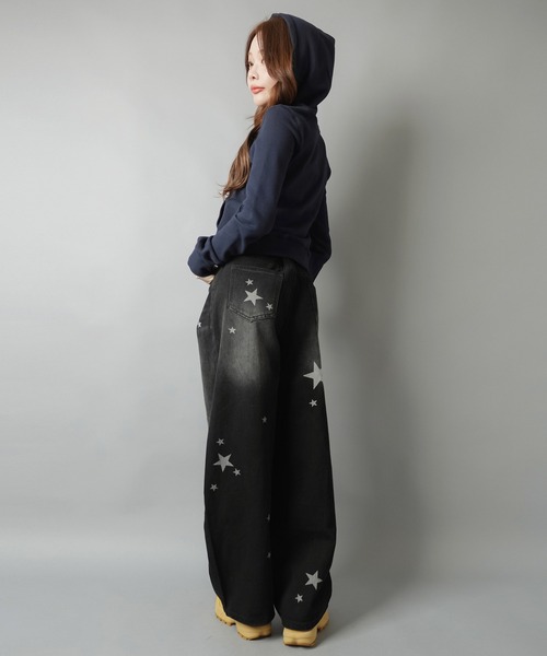 SPINNS(スピンズ)の「今っぽ☆“タイト×ショート丈”美シルエットパーカー(パーカー・レディース・杢グレー/ネイビー/ピンク/ブラック/グレー系その他・ONESIZE)」の14枚目の写真