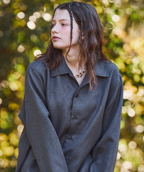 CASPER JOHN（キャスパージョン）の「Imitation butcher linen shirts/イミテーションブッチャーリネンシャツ（シャツ/ブラウス・メンズ・マスタード/ネイビー/ベージュ/チャコールグレー・SMALL/X-SMALL/LARGE/MEDIUM）」の8枚目の写真