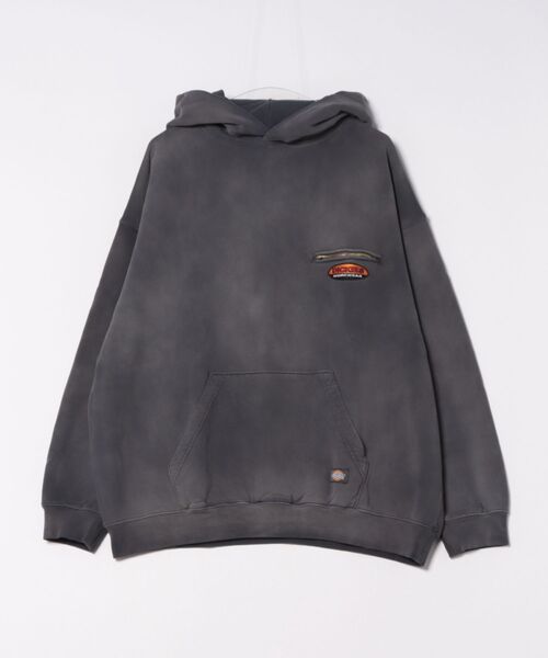 Dickies(ディッキーズ)の「【Dickies(R) x SEDAN ALL-PURPOSE(R)】Faded Washed Hoodie(パーカー・メンズ・ダークブラウン/チャコールグレー・SMALL/MEDIUM/LARGE/X-LARGE)」の2枚目の写真