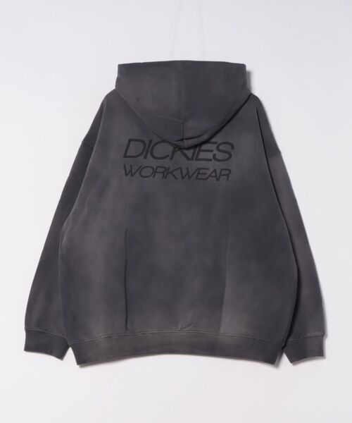 Dickies(ディッキーズ)の「【Dickies(R) x SEDAN ALL-PURPOSE(R)】Faded Washed Hoodie(パーカー・メンズ・ダークブラウン/チャコールグレー・SMALL/MEDIUM/LARGE/X-LARGE)」の3枚目の写真