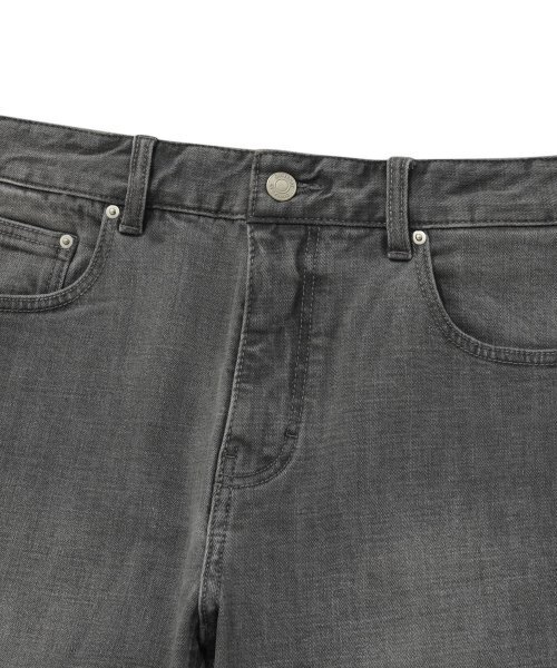 COVERNAT(カバーナット)の「デニム裏起毛スリムストレートパンツグレー(デニムパンツ・レディース・その他・MEDIUM/LARGE/SMALL/X-LARGE)」の3枚目の写真