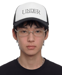 UNDERCONTROL（アンダーコントロール）の「夏メッシュキャップ SIGNATURE / MESH TRUCKER B B / BLACK（キャップ）」