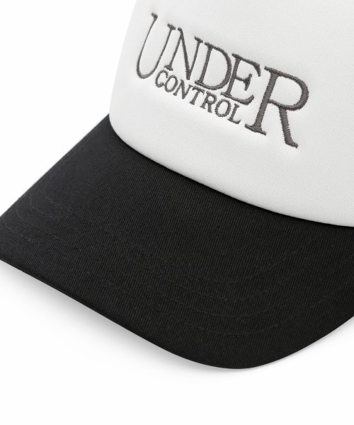 UNDERCONTROL（アンダーコントロール）の「夏メッシュ日焼け防止ロゴ配色ボールキャップ男女共用野球帽SIGNATURE / MESH TRUCKER B B / BLACK（キャップ・メンズ・その他・FREE）」の4枚目の写真