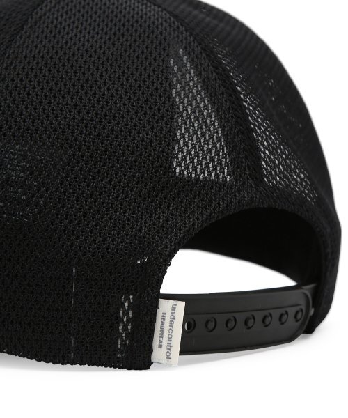 UNDERCONTROL（アンダーコントロール）の「夏メッシュ日焼け防止ロゴ配色ボールキャップ男女共用野球帽SIGNATURE / MESH TRUCKER B B / BLACK（キャップ・メンズ・その他・FREE）」の6枚目の写真