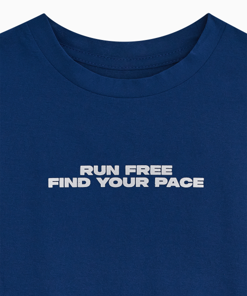 MENASOO(ミナス)の「VENODE Runfree Crop Tshirts_Blue (Crop Fit)(Tシャツ/カットソー・レディース・ブルー・1/2)」の12枚目の写真