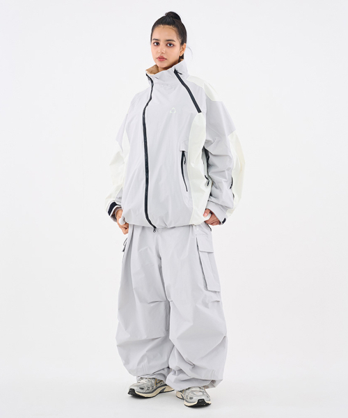 DOLL OUTERWEAR（ドラ アウターウェア）の「[DOLL x DUMDIDUM] 2526 ビタジャケット&パンツセット L.GRAY 男女共用（セットアップ・レディース・その他・SMALL/MEDIUM/LARGE/X-LARGE）」の10枚目の写真