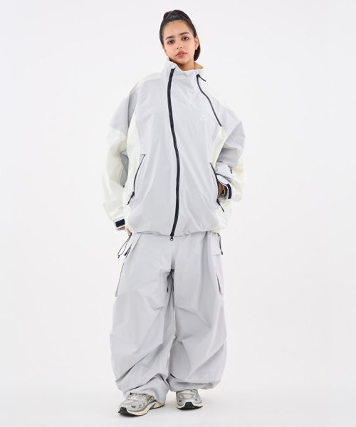 DOLL OUTERWEAR（ドラ アウターウェア）の「[DOLL x DUMDIDUM] 2526 ビタジャケット&パンツセット L.GRAY 男女共用（セットアップ・レディース・その他・SMALL/MEDIUM/LARGE/X-LARGE）」の12枚目の写真