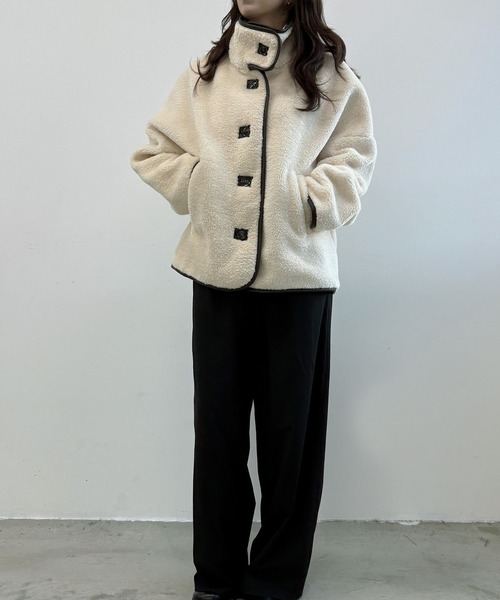 Dita Muaj.(ディータムアージュ)の「ボアパイピングスタンドジャケット(その他アウター・レディース・ブラック/アイボリー・FREE)」の8枚目の写真