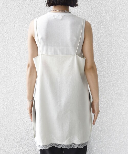 SHIPS（シップス）の「〈洗濯機可能〉ダル サテン レース スリット キャミソール（キャミソール・レディース・オフホワイト/ライトグリーン・ONE SIZE）」の10枚目の写真