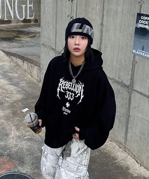 PHOS333(フォースサンサンサン)の「Rebellion 333 Hoodie/Black(パーカー・メンズ・その他・MEDIUM/LARGE)」の6枚目の写真