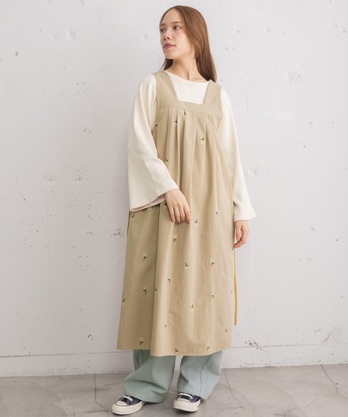 POU DOU DOU（プードゥドゥ）の「フレアスリーブトップス（Tシャツ/カットソー・レディース・グレー/ブルー/ブラック/アイボリー・3）」の10枚目の写真