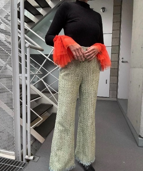 ENCLOSURE(エンクロージャー)の「【ENCLOSURE】Tweed fringe wide pants(その他パンツ・レディース・グリーン/ブラウン/ブルー・FREE)」の11枚目の写真