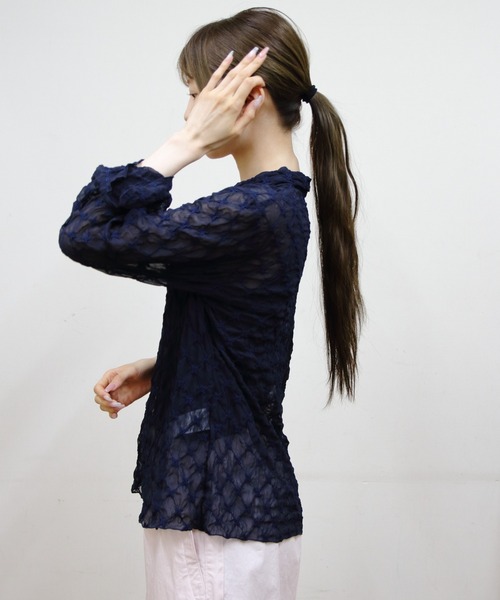 MEYAME(メヤメ)の「MEYAME/メヤメ レーススキッパーブラウス LACE SKIPPER BLOUSE(シャツ/ブラウス・レディース・ネイビー/ブラック・FREE)」の9枚目の写真