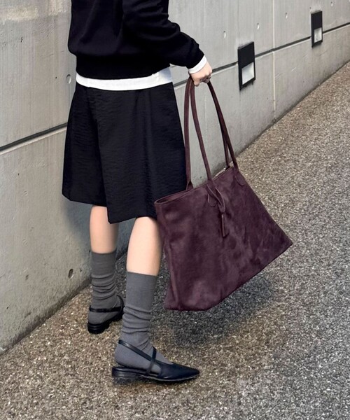 fredy emue（フレディエミュ）の「フェイクスエードワイドトートバッグ（トートバッグ・レディース・ブラウン/ブラック・FREE）」の19枚目の写真