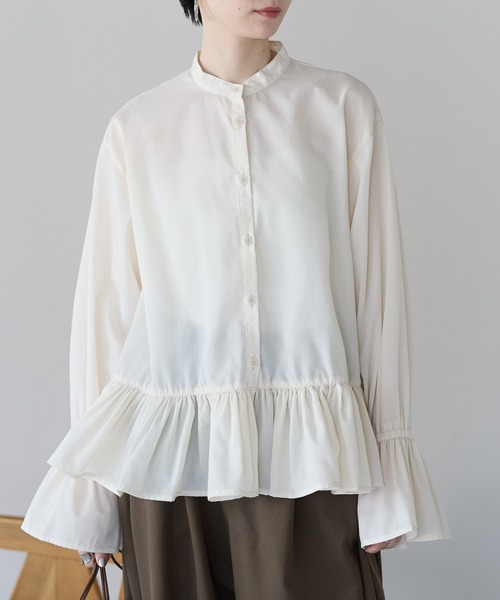 r.（アールドット）の「裾フリルブラウス（シャツ/ブラウス・レディース・ホワイト/ブルー/キナリ/ブラック・FREE）」の5枚目の写真