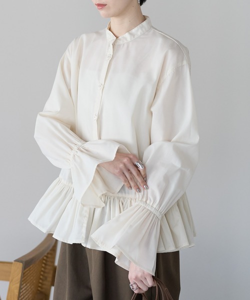 r.（アールドット）の「裾フリルブラウス（シャツ/ブラウス・レディース・ホワイト/ブルー/キナリ/ブラック・FREE）」の9枚目の写真