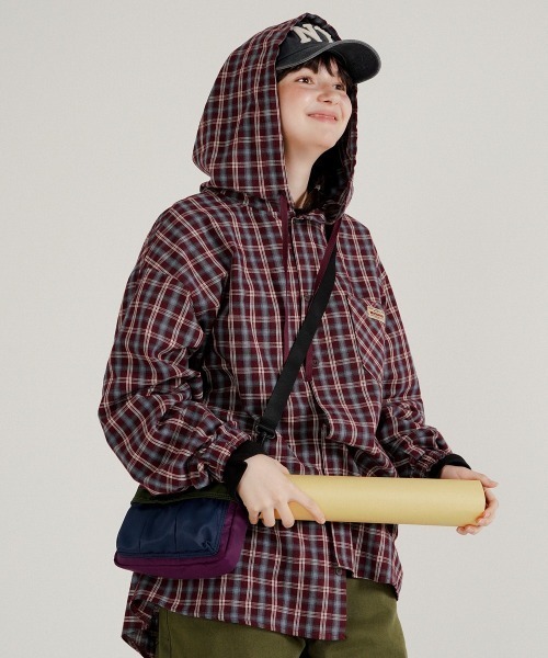 NO NEED(ノーニード)の「【WV PROJECT】Bay overfit cheak hood shirts/JILS7771(シャツ/ブラウス・メンズ・バーガンディー/ブラック・M/L/LL)」の13枚目の写真