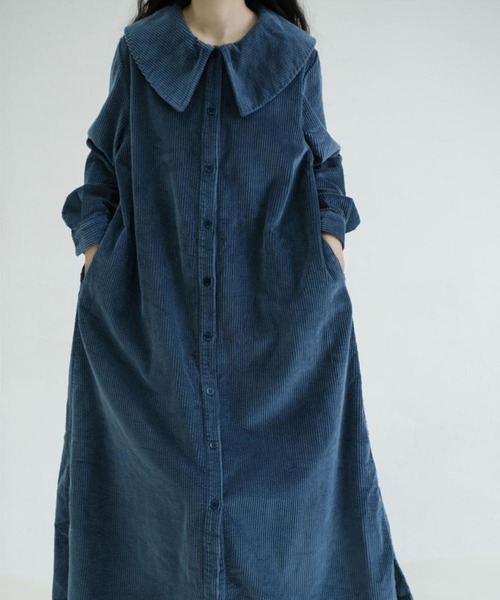 &soiree(アンドソワレ)の「ビックカラー2WAYコーデュロイシャツワンピース(ワンピース・レディース・ブルー・X-LARGE/LARGE/MEDIUM)」の2枚目の写真