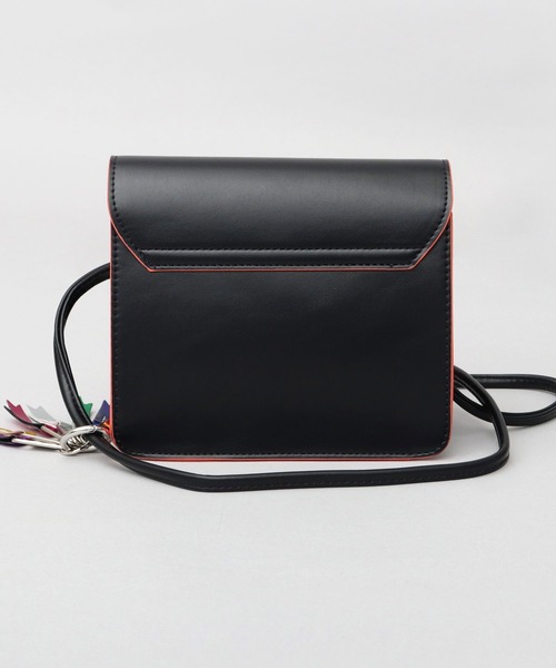 cheek(BAG)(チーク)の「ネオンライン レザー調 ミニショルダーバッグ(ショルダーバッグ・レディース・ブラック/シルバー・FREE)」の19枚目の写真