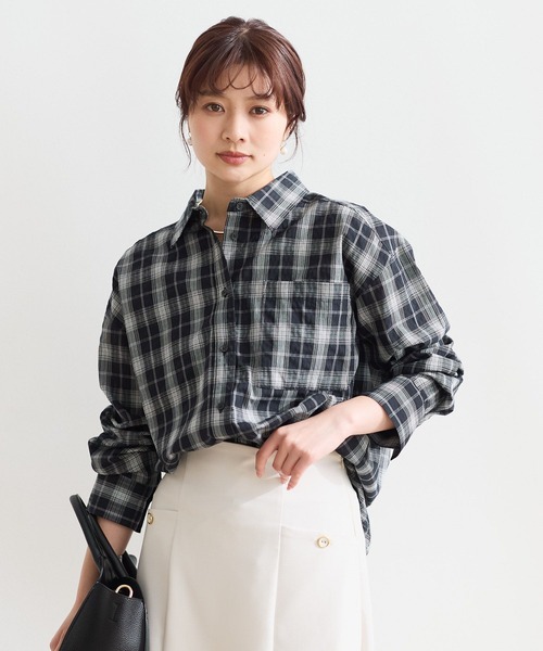 Andemiu(アンデミュウ)の「チェックシャツ656726(シャツ/ブラウス・レディース・オフホワイト/ブラック・FREE)」の1枚目の写真