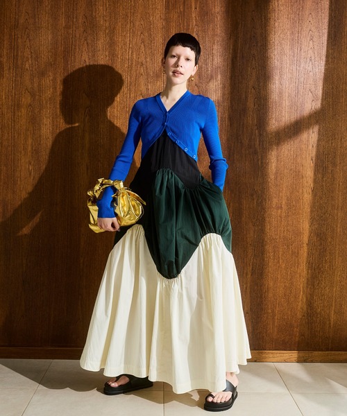 OMMO（オーエムエムオー）の「SWELL GATHER CAMI OP（ワンピース・レディース・レッド/マルチ・38/36）」の13枚目の写真