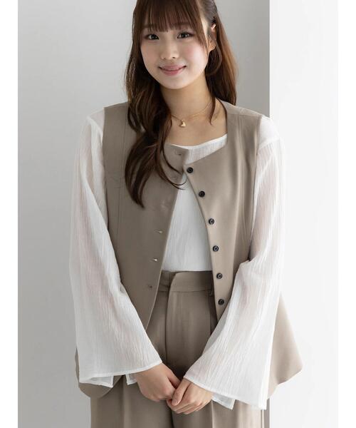 Te chichi（テチチ）の「スクエアネックジレ【AOYAMA FASHION ASSOCIATION × Té chichi】（ベスト・レディース・モカ/ネイビー・F）」の19枚目の写真