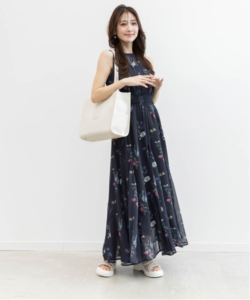 RANDA(ランダ)の「ビジュークロスストラップスポーツサンダル(サンダル・レディース・ホワイト/ブラック・S/M/L)」の16枚目の写真