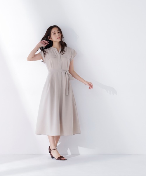 NATURAL BEAUTY BASIC（ナチュラルビューティーベーシック）の「◇スキッパーポケットシャツワンピース（シャツワンピース・レディース・ライトグリーン/ベージュ/チャコールグレー・MEDIUM/P/S）」の15枚目の写真