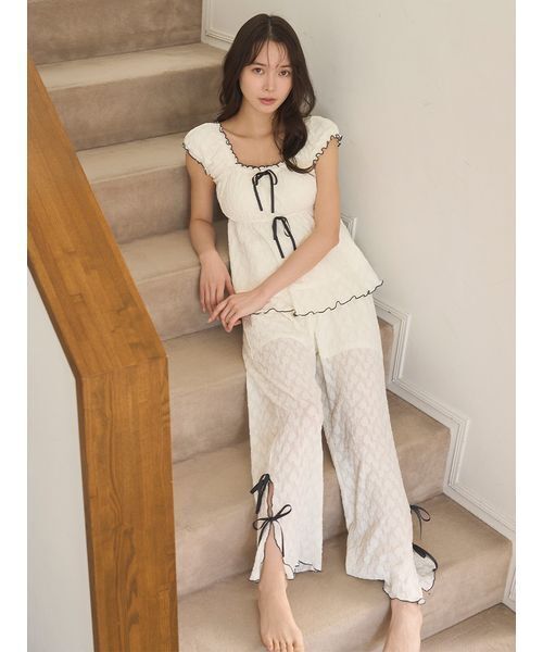 SNIDEL HOME（スナイデルホーム）の「カットレースタンクトップ（ルームウェア/パジャマ・レディース・アイボリー/ミント/ブラウン・F）」の6枚目の写真