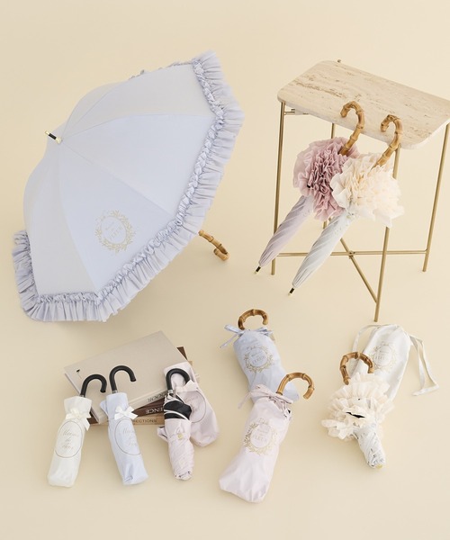 Maison de FLEUR（メゾンドフルール）の「遮光&UV CUT フリル折りたたみ傘（折りたたみ傘・レディース・グレイッシュブルー/ピンク/アイボリー・FREE）」の16枚目の写真