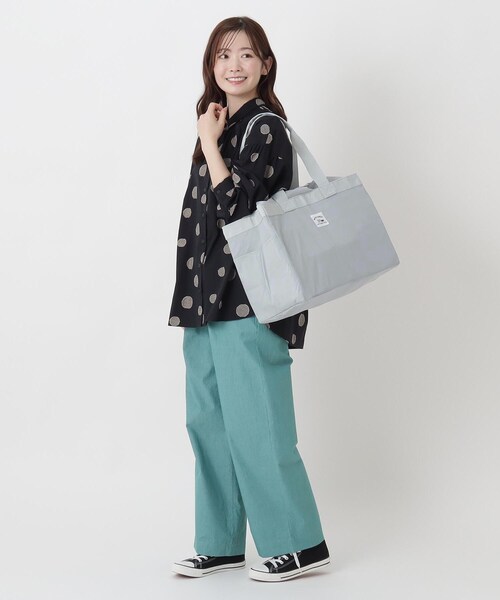 one'sterrace(ワンズテラス)の「【ワンズテラスオリジナル】LTIE 保冷ショッピングバッグ(エコバッグ/サブバッグ・レディース・パープル系2/ネイビー系5/グレー系4・99)」の5枚目の写真