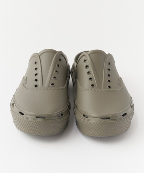 VANS（バンズ）の「VANS/ヴァンズ Authentic Foam Mule オーセンティック フォーム ミュール 2026年春夏（サンダル・メンズ・ブラック/グレー・8/9/10）」の15枚目の写真