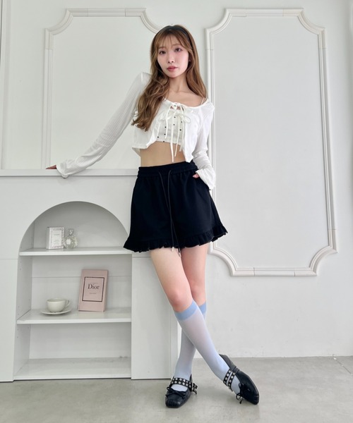 Loueme(ルエム)の「フリルスウェットショートパンツ(その他パンツ・レディース・ホワイト/ブラック/グレー・FREE)」の4枚目の写真