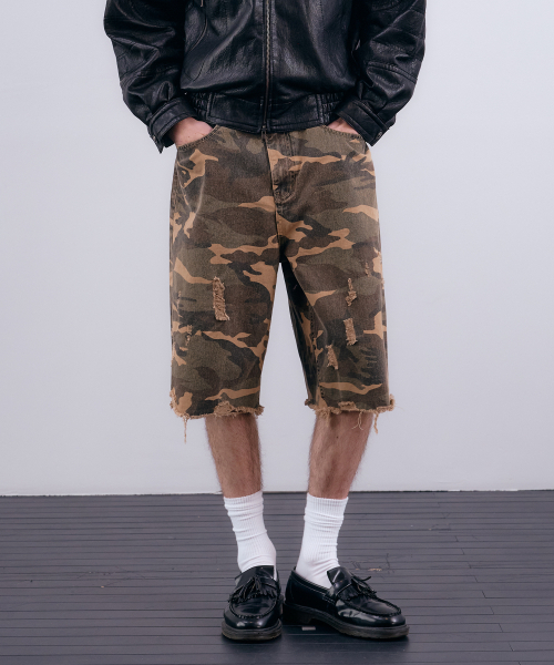 NUAKLE(ヌアクル)の「(m) ダメージカモバermudaショーツ_カーキベージュ(その他パンツ・メンズ・その他・1/2/3)」の2枚目の写真