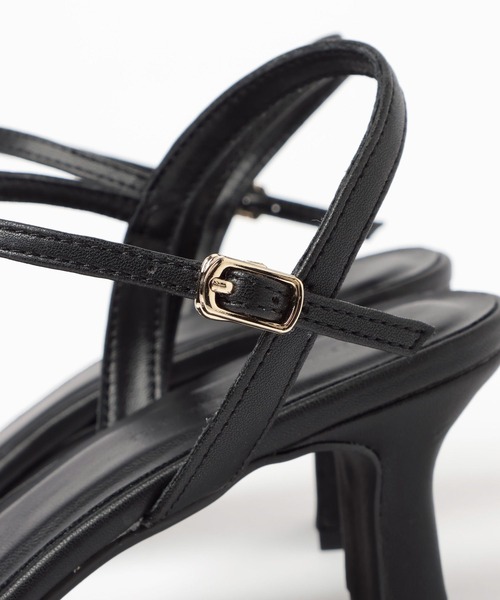mysty woman(ミスティウーマン)の「リュクスラインヒールサンダル 664981(サンダル・レディース・ブラック/オフホワイト・MEDIUM/LARGE)」の8枚目の写真