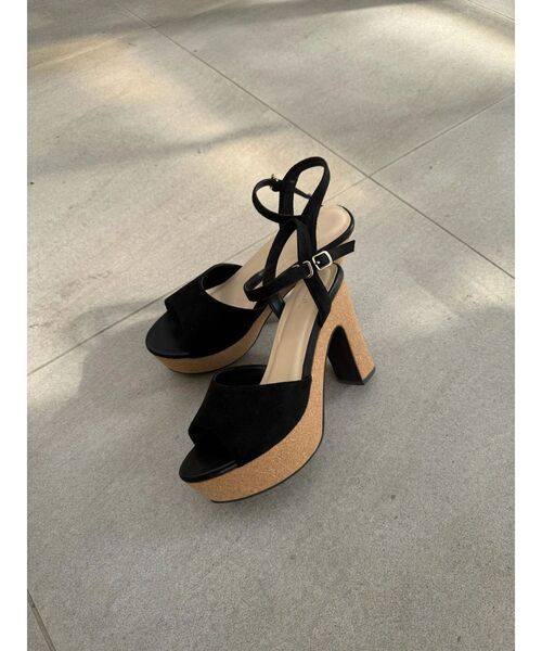 dazzlin(ダズリン)の「ジュート厚底サンダル(サンダル・レディース・ブラック/アイボリー/ブラウン・LARGE/MEDIUM/SMALL)」の2枚目の写真