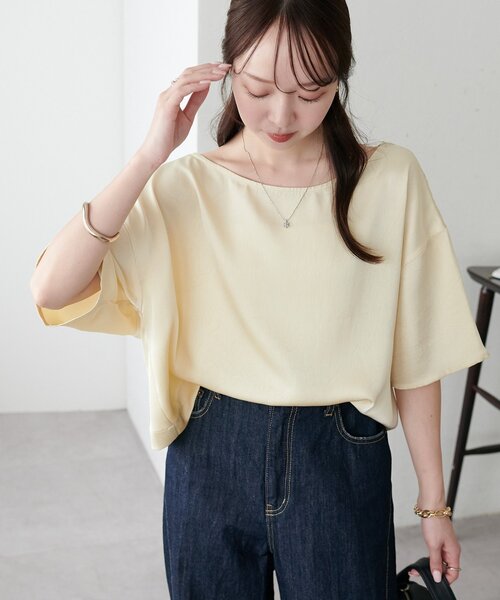 DISCOAT（ディスコート）の「【WEB限定】シワ加工サテン半袖プルオーバー（Tシャツ/カットソー・レディース・ライトグレー/アイボリー/ピンク・MEDIUM）」の5枚目の写真