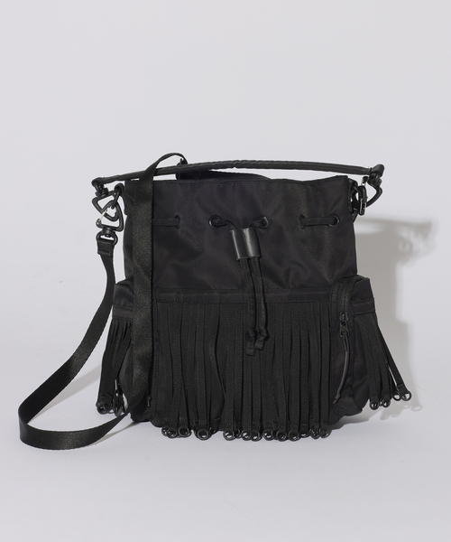 BAICYCLON by Bagjack(バイシクロン バイ バグジャック)の「BAICYCLON by bagjack テープ フリンジ ドローストリング バッグ BCL-126(ショルダーバッグ・メンズ・ブラック・FREE)」の1枚目の写真
