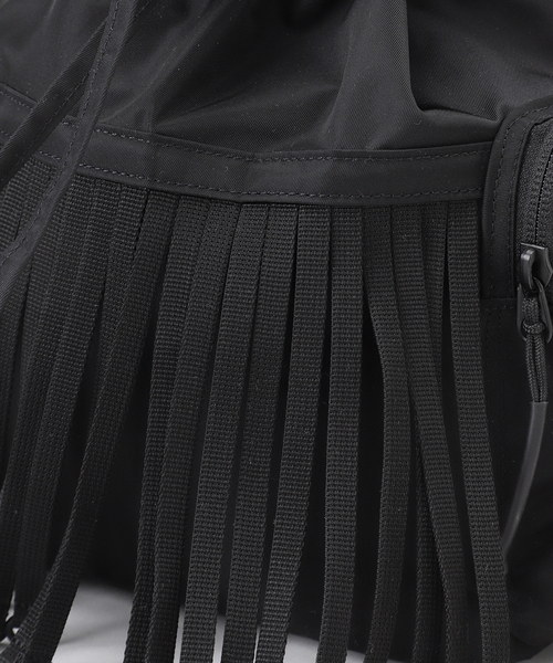 BAICYCLON by Bagjack(バイシクロン バイ バグジャック)の「BAICYCLON by bagjack テープ フリンジ ドローストリング バッグ BCL-126(ショルダーバッグ・メンズ・ブラック・FREE)」の6枚目の写真