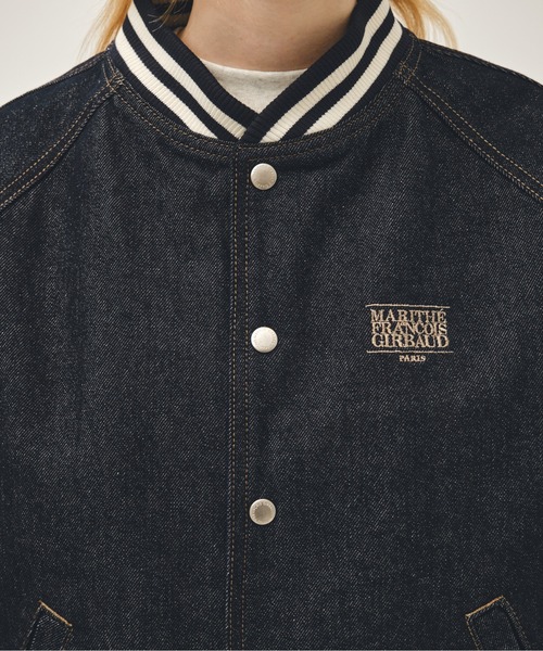 MARITHE + FRANCOIS GIRBAUD（マリテフランソワジルボー）の「CLASSIC LOGO RAGLAN DENIM VARSITY JACKET（デニムジャケット・レディース・ライトブルー/インディゴブルー・X-LARGE/LARGE/MEDIUM/SMALL）」の12枚目の写真