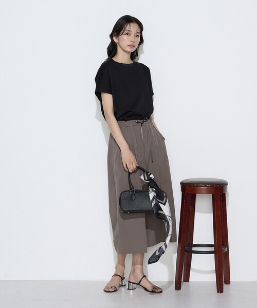 COMME CA(コムサ)の「ダブルフェイス ニット付きTシャツ(Tシャツ/カットソー・レディース・ベージュ/サックスブルー/ブラック/ホワイト・9号/11号)」の10枚目の写真