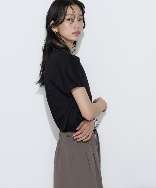 COMME CA(コムサ)の「ダブルフェイス ニット付きTシャツ(Tシャツ/カットソー・レディース・ベージュ/サックスブルー/ブラック/ホワイト・9号/11号)」の14枚目の写真