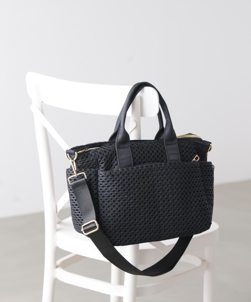 Bou Jeloud(ブージュルード)の「ドットメッシュトートL(トートバッグ・メンズ・ブラック・ONESIZE)」の2枚目の写真