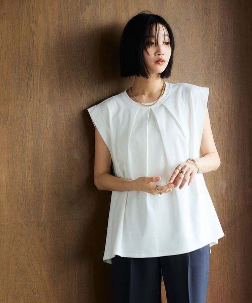 CROSS FUNCTION(クロスファンクション)の「《汗染み防止》エブ楽 天竺フロントタックノースリーブTシャツ【CROSS FUNCTION/クロスファンクション】(Tシャツ/カットソー・レディース・チャコールグレー/オフホワイト・L/LL/M)」の16枚目の写真