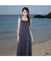 Sheer Grace Slim Long Dress [Black]