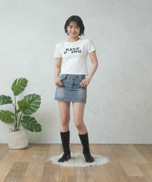 FCMM（エフシーエムエム）の「LOGO PRINT TEE/ロゴプリントTEE（Tシャツ/カットソー・レディース・ブラック/ホワイト・MEDIUM/SMALL）」の13枚目の写真
