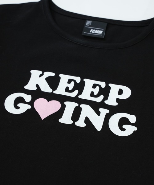 FCMM（エフシーエムエム）の「LOGO PRINT TEE/ロゴプリントTEE（Tシャツ/カットソー・レディース・ブラック/ホワイト・MEDIUM/SMALL）」の9枚目の写真