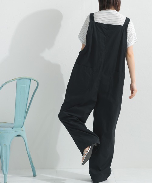 OMNES（オムネス）の「ウォッシュ加工 ダンプサロペット（サロペット/オーバーオール・レディース・カーキ/ブラック/イエロー/ベージュ・FREE）」の6枚目の写真