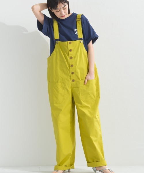 OMNES（オムネス）の「ウォッシュ加工 ダンプサロペット（サロペット/オーバーオール・レディース・カーキ/ブラック/イエロー/ベージュ・FREE）」の17枚目の写真